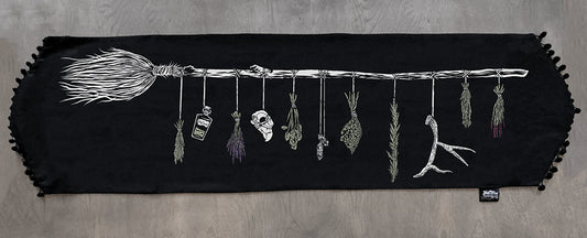 Hanging Herbs Table Runner